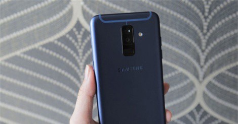 Cận cảnh Galaxy A6 Plus màu xanh đầu tiên tại Việt Nam