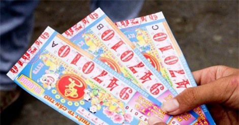 Gi&#x1EA3; kh&#xE1;ch &#x201C;s&#x1ED9;p&#x201D;, nam thanh ni&#xEA;n c&#x1B0;&#x1EDB;p 241 t&#x1EDD; v&#xE9; s&#x1ED1; c&#x1EE7;a ng&#x1B0;&#x1EDD;i t&#xE0;n t&#x1EAD;t