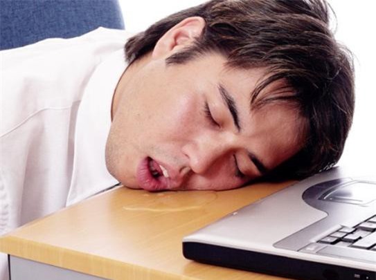 Mẹo chữa dứt điểm chứng chảy nước dãi khi ngủ