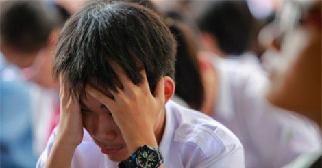 Phụ huynh Hà Nội “đau đầu” chọn trường cho con vào lớp 10