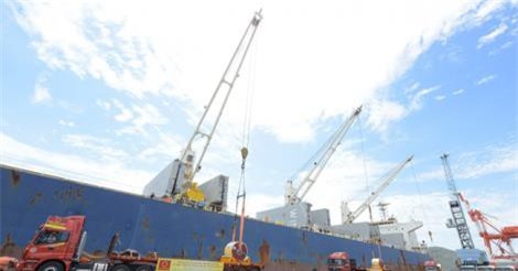 Tập đoàn Hoa Sen xuất khẩu 15.000 tấn tôn đến châu Âu