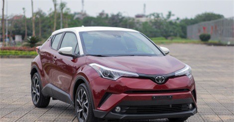 Ảnh chi tiết Toyota C-HR 2018 màu lạ vừa về Việt Nam