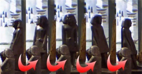 Tượng Ai Cập cổ tự dịch chuyển trong bảo tàng Manchester