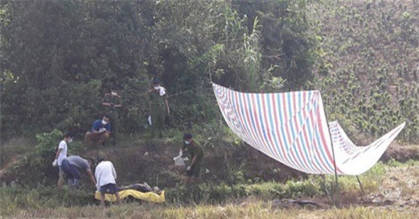 Đà Nẵng: Phát hiện thi thể nam giới dưới lớp rạ