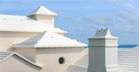 Những mái nhà bậc thang mang sự sống cho 'đảo quỷ' Bermuda