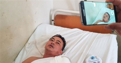 Tài xế xe khách chở 30 người kể giây phút xe bị lật trên đèo