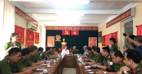 Tập hợp hồ sơ đề xuất phong tặng liệt sĩ cho 2 hiệp sĩ đường phố