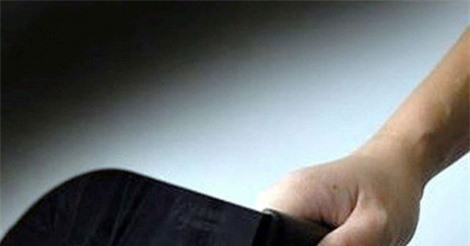 Hà Nội: Con gái chém mẹ tử vong rồi nhảy cầu tự tử