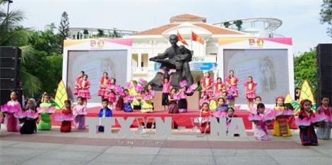 Nhiều hoạt động ý nghĩa, thiết thực kỷ niệm 128 năm Ngày sinh Bác Hồ