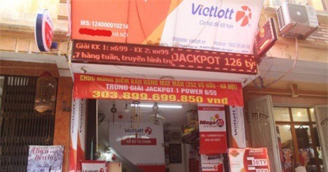 Chủ nhân giải Vietlott hơn 300 tỷ đồng bất ngờ xuất hiện