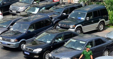 44 xe phục vụ lãnh đạo trong 6 tháng tiêu tốn 4,2 tỷ đồng