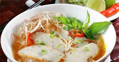 Những món bánh canh Sài Gòn chưa đi ăn là "phí của giời"