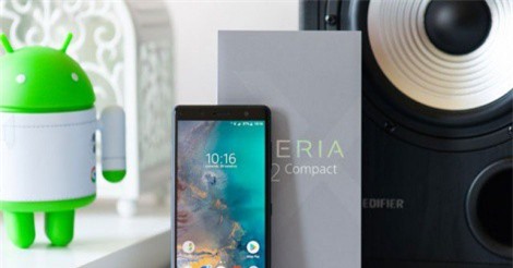 Mở hộp smartphone màn hình 5 inch mạnh nhất thế giới, giá 13,99 triệu tại Việt Nam