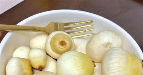 Mộng dừa trắng muốt, hàng lạ miền Tây hút khách Hà thành