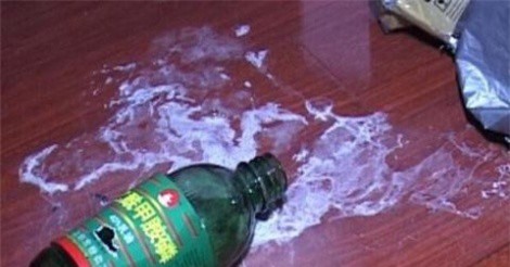 Nghi vấn cha nhẫn tâm ép hai con uống thuốc sâu rồi tự tử