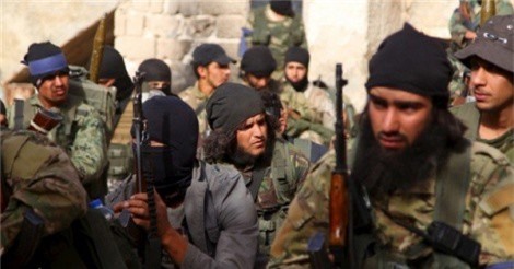 Quân đội Syria "tặng quà" cho hàng trăm phiến quân ở Homs