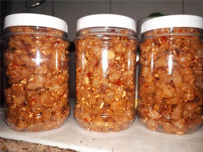 Dân sành Hà thành "đua" nhau mua tóp mỡ nửa triệu/kg về thưởng thức