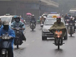 DỰ BÁO THỜI TIẾT (22/5): Hà Nội có khả năng xảy ra dông lốc