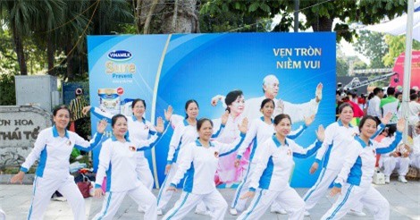 Vinamilk đồng hành cùng người cao tuổi Thành phố Hà Nội