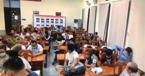 “Đột kích” sòng bạc ẩn mình trong khách sạn 3 sao ở trung tâm Sài Gòn