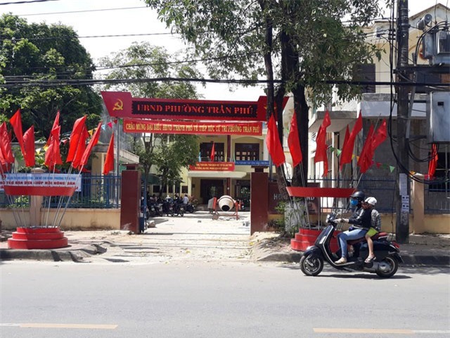 Hàng trăm suất quà Tết của các đối tượng chính sách ở Quãng ngãi đã đi đâu?