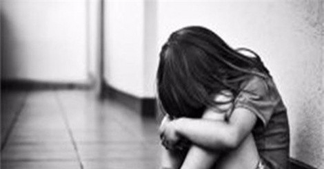 Khởi tố bố dượng giao cấu với con riêng của vợ ở Hà Tĩnh