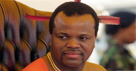 Thú chơi "đốt tiền" của vị vua tuyển trinh nữ hàng năm