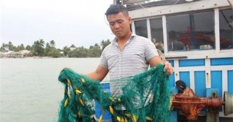 Cảnh báo ngư dân cảnh giác với tàu lạ, vật lạ dưới biển