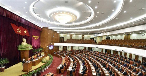 Điều chỉnh tuổi nghỉ hưu; sửa đổi quy định về mức đóng BHXH