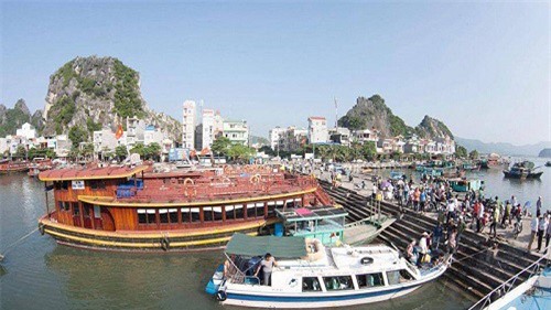 Tranh cãi về vấn đề làm gì để có đặc khu: Đặc khu có thành đặc quyền? (kỳ 1)