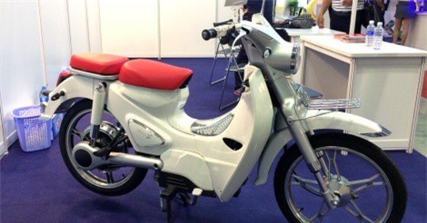 Xe điện ZS800TD - bản sao Honda Cub xuất hiện tại Việt Nam
