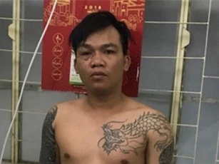 Bắt được nghi can giật dây chuyền của nhân viên Tổng lãnh sự Nga