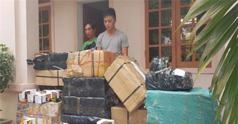 Mở thùng xe tải phát hiện hơn 600kg pháo các loại