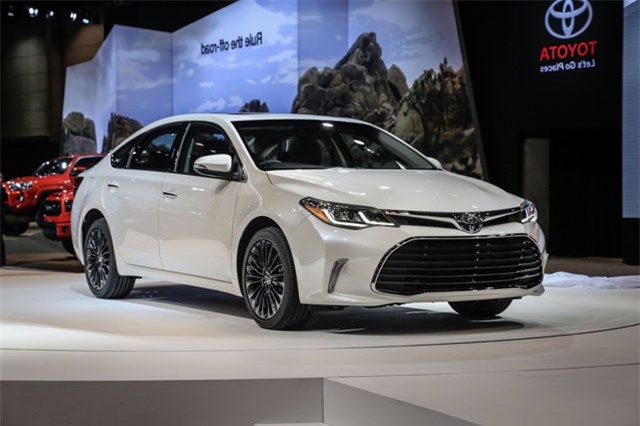 Top 10 xe sedan cỡ lớn tốt nhất năm 2018