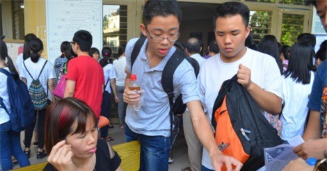 Tỉ lệ chọi vào lớp 10 các trường chuyên tại Hà Nội tăng cao