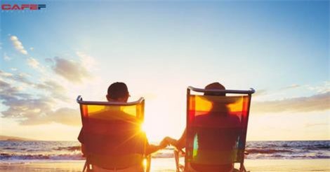 Triệu phú tự thân Tony Robbins tiết lộ công thức đơn giản giúp bạn tính toán chính xác số tiền cần có để nghỉ hưu