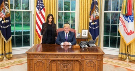 Ông Trump mời Kim Kardashian tới Nhà Trắng bàn cải cách nhà tù
