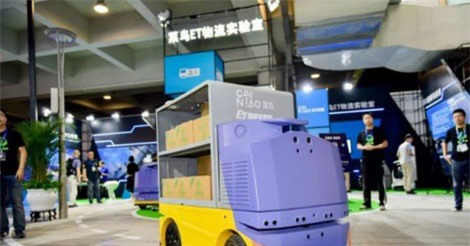 Alibaba ra mắt robot giao hàng tự động, an toàn và nhanh chóng với tốc độ di chuyển tối đa 15 km/h