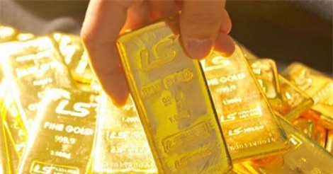 GIÁ VÀNG NGÀY 1/6: USD rời đỉnh cao, vàng chưa thoát đáy