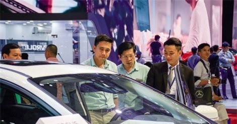 Khan hàng, hiếm xe nhập, khó có kỳ vọng giá xe giảm