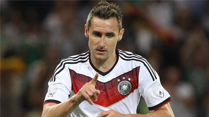 Top 10 chân sút vĩ đại nhất lịch sử World Cup: Người Đức áp đảo