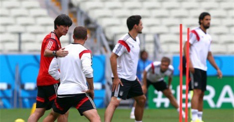 HLV Joachim Low ra “thiết quân luật” tại World Cup 2018