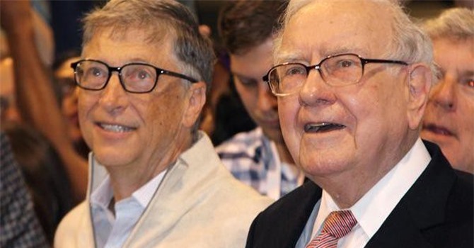 Warren Buffett và Bill Gates cùng đồng ý rằng đây là những cuốn sách đáng giá nhất hiện nay