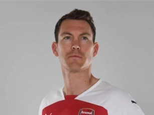 CHÍNH THỨC: Arsenal có tân binh đầu tiên không tốn một xu