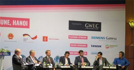 Tháo gỡ những rào cản chính sách để phát triển điện gió Việt Nam