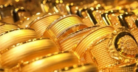 GIÁ VÀNG NGÀY 8/6: USD giảm nhanh, vàng nằm dưới đáy
