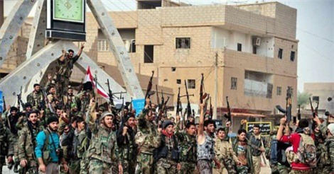 ĐIỂM TIN THẾ GIỚI: IS chiếm lại một phần thị trấn chiến lược ở miền Đông Syria, Nga bác đề nghị trở lại G7