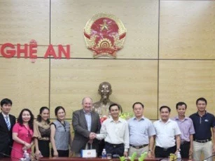 Doanh nghiệp Úc tìm kiếm cơ hội sản xuất, kinh doanh rượu vang tại Nghệ An