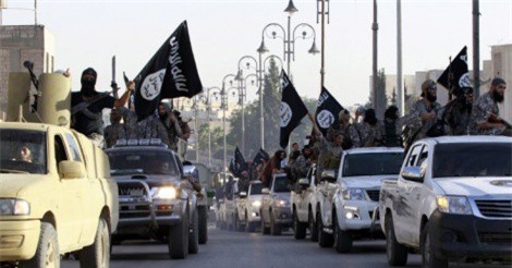 IS bất ngờ bẻ gãy tuyến phòng thủ của quân đội Syria ở Albukamal 