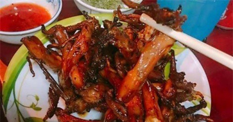 Phụ phẩm lò mổ đắt gấp 3 lần thịt vịt: Muốn ăn phải đặt cọc trước